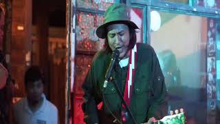 Watch Sandwich In Case Of Fire video