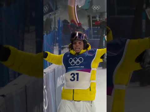 Valentino Guseli, THE man of the moment! 😮‍💨🏂