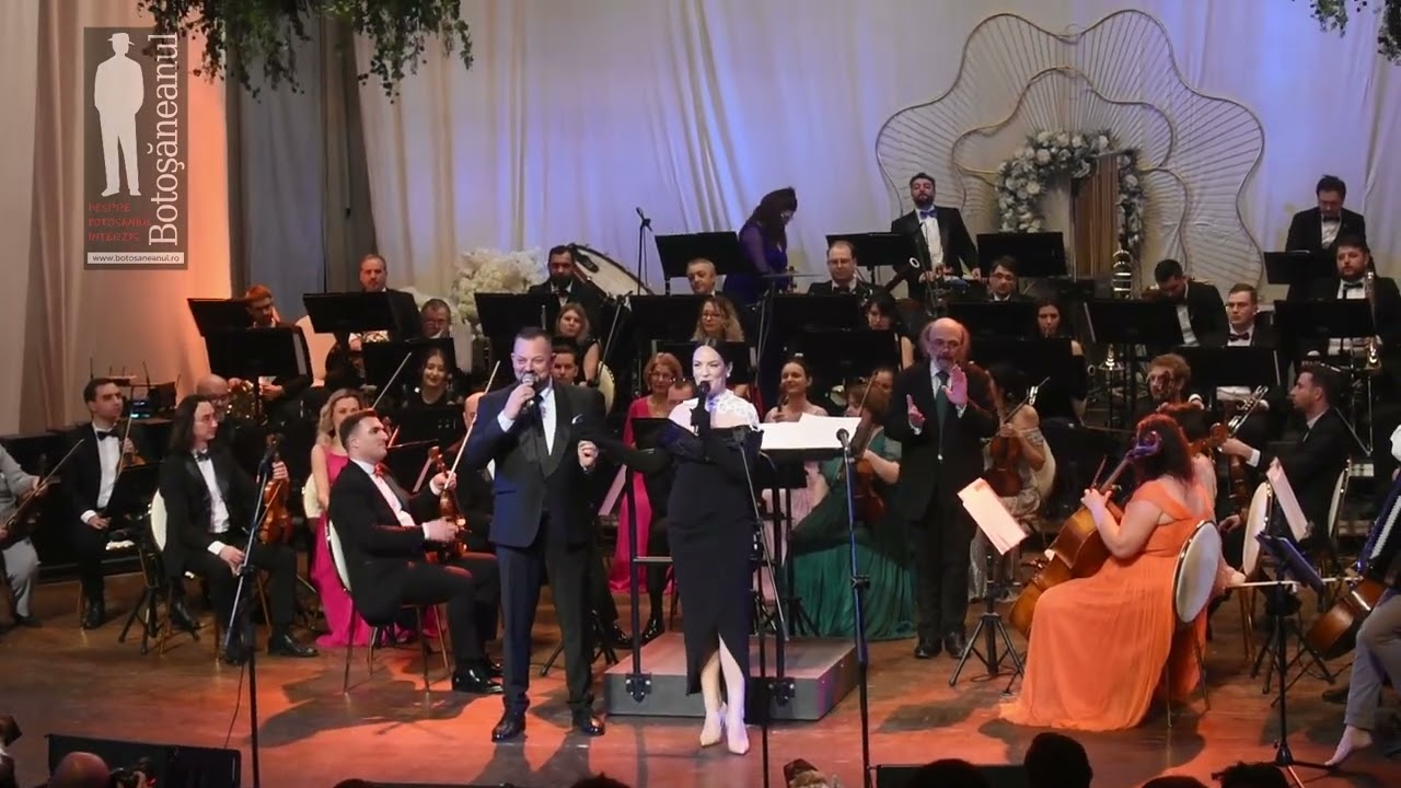 Tania Turtureanu, Alis Făiniță, Stephanie Radu și Alin Stoica la concertul de Crăciun al Filarmonici