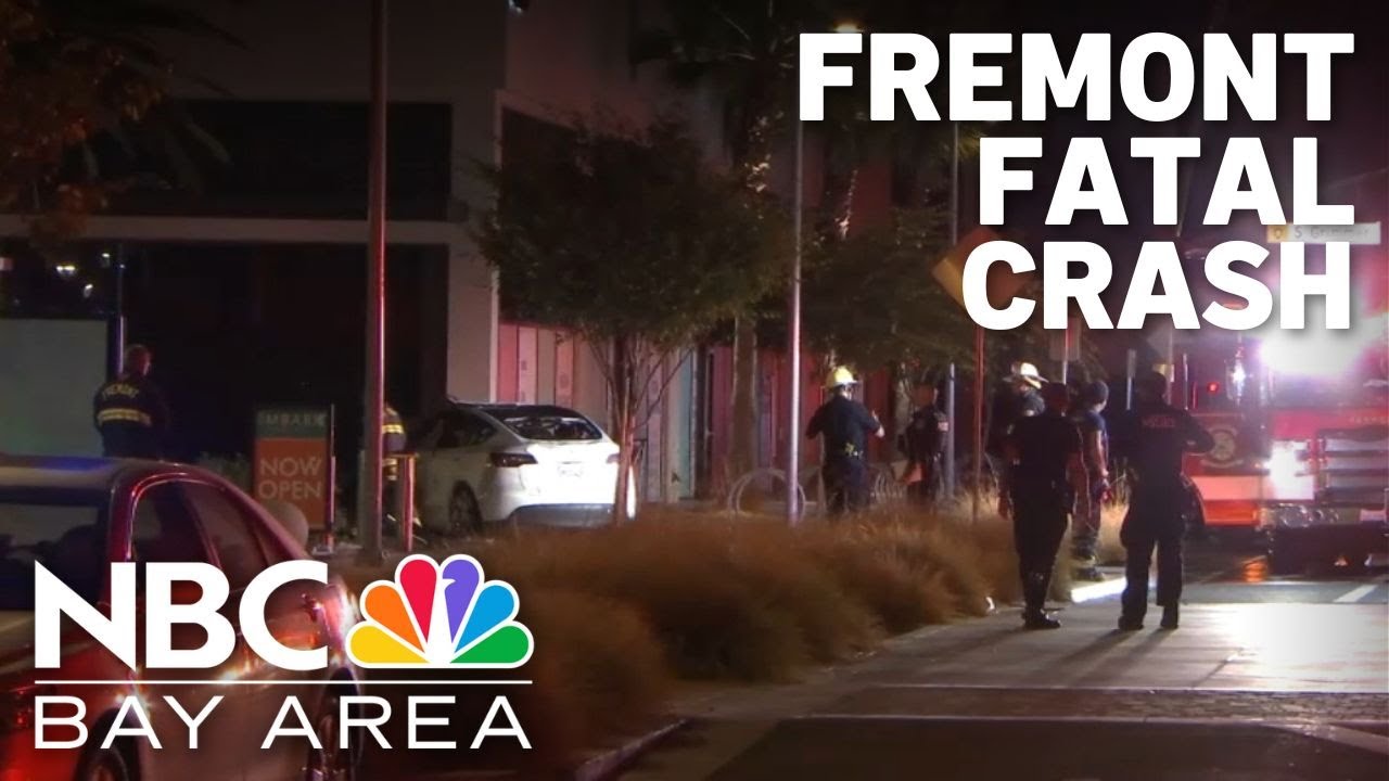 1 dead after car crashes into Fremont apartment complex - YouTube