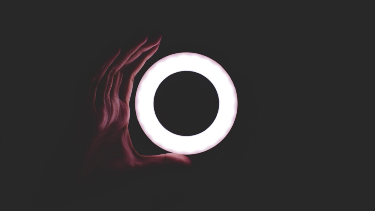 Guarda Evrdo - Circle su YouTube Guarda Evrdo - Circle su YouTube