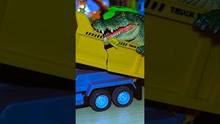 Dinosaur on Truck 🦖🚛 | Amazing Toy Video #shortsCrocodile Dinosaur Toy Truck 😱🔥 Viral Shorts