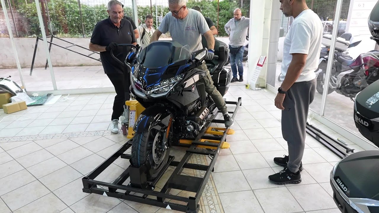 unboxing HONDA GOLDWING 1800cc 2024