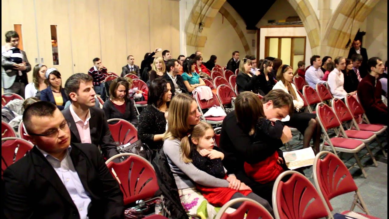 Stau si privesc cu drag in urma  Alin Timofte