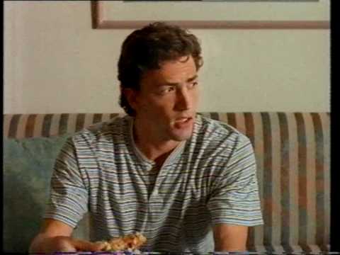 Pizza Hut Australia commercial with Andrew Shue fr...
