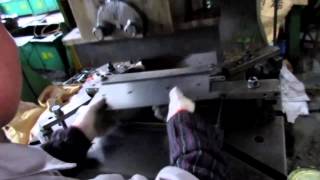 China Import, China Quality Control: Hardware Organizers Clothes & Shoes / Production 6