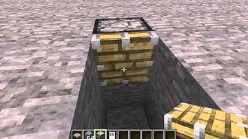 Minecraft Piston and Pressure Plate [Really bad] Trap