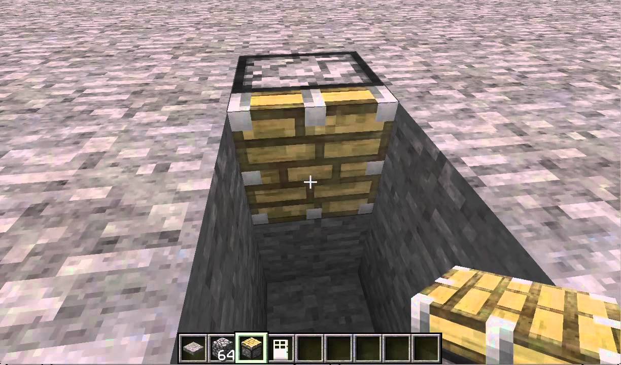 Minecraft Piston and Pressure Plate [Really bad] Trap