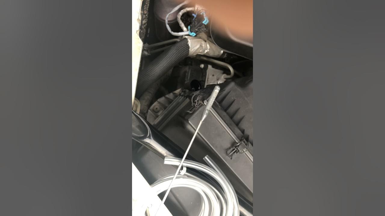 ☝️checking transmission fluid 2012 chevy impala👋*(for a risky idea for