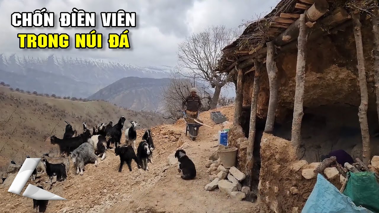 Gia Đình Du Mục Xây Dựng Cuộc Sống Tự Cung Tự Cấp Giữa Núi Rừng Hoang Sơ