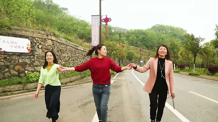 人在旅途：春遊湖北黃石市，美女們在旅途中用歌聲表達對生活的熱愛 - 天天要聞