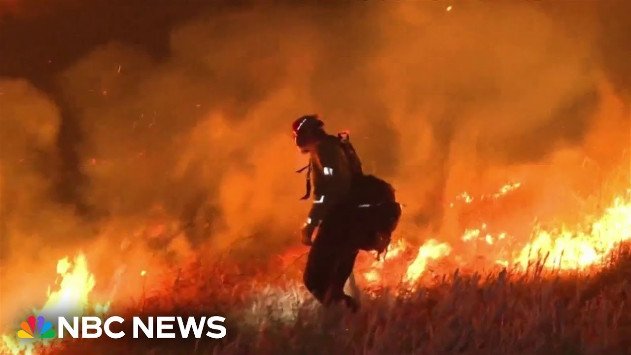 Crews rush to battle Springs Fire in Southern California