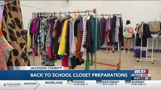 Junior Auxiliary of Pascagoula-Moss Point prepares for back to school closet event