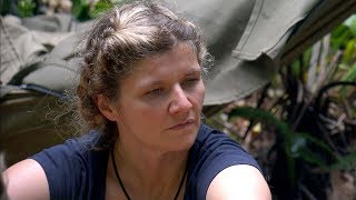 Junge, Junge Sandra Verlor Im Dschungel Drei Körbchengrößen - Aktuelle Nachrichten