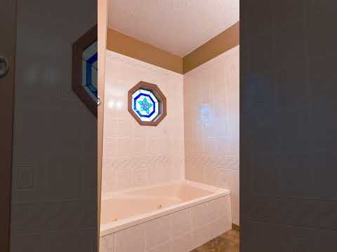1801 West Cherokee St., Springfield, MO home video tour