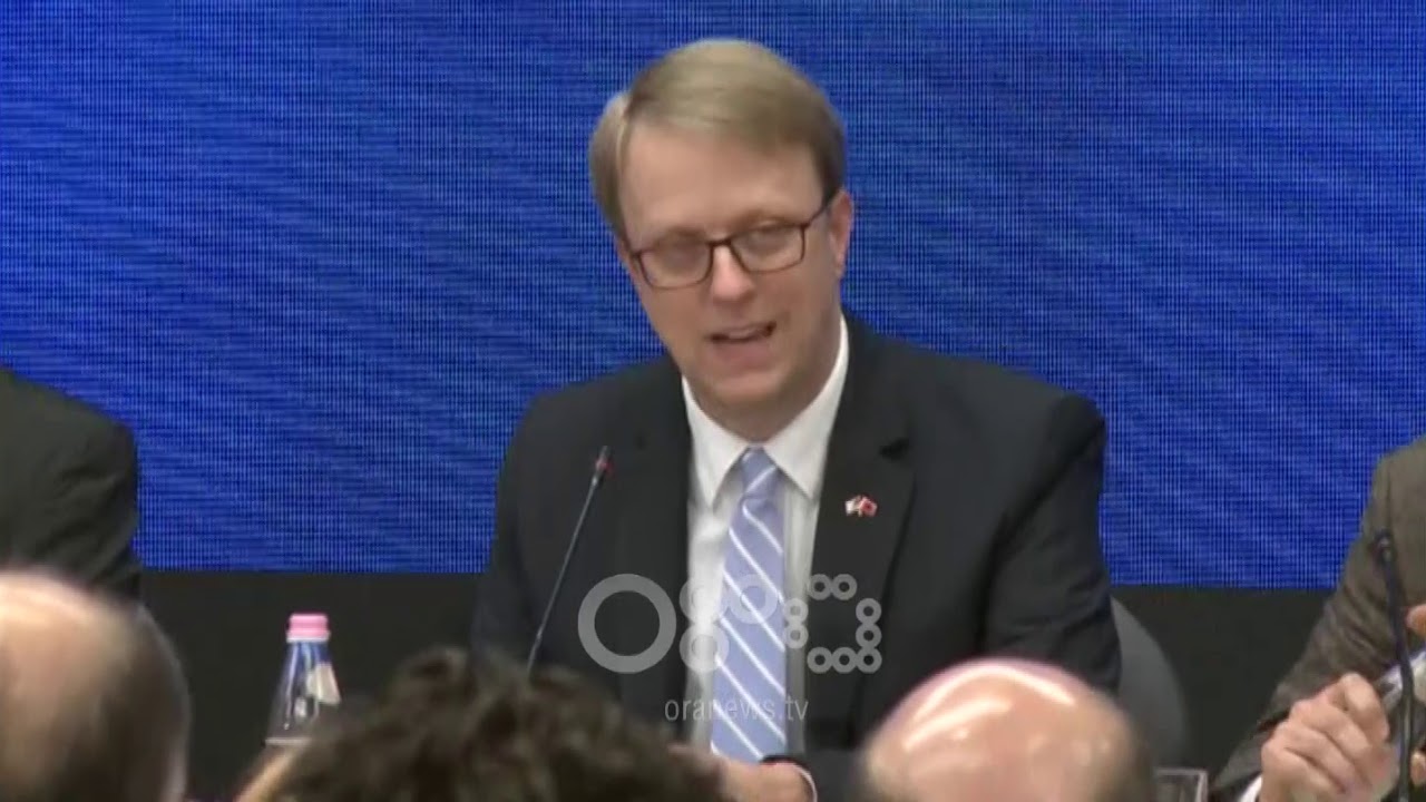 RTV Ora - Ambasada amerikane: Ditët e marrëveshjeve të pista dhe drejtësisë së mohuar po përfundojnë