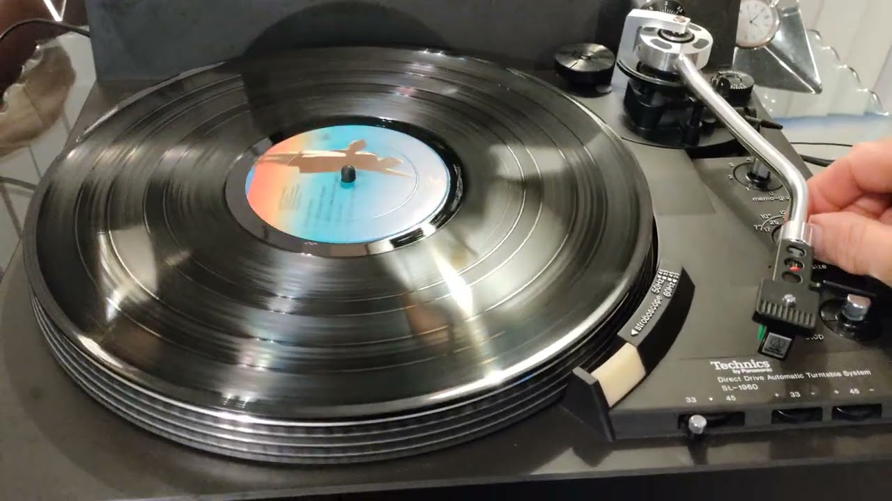 Technics SL-1960 Turntable. Horiatis76.com - YouTube
