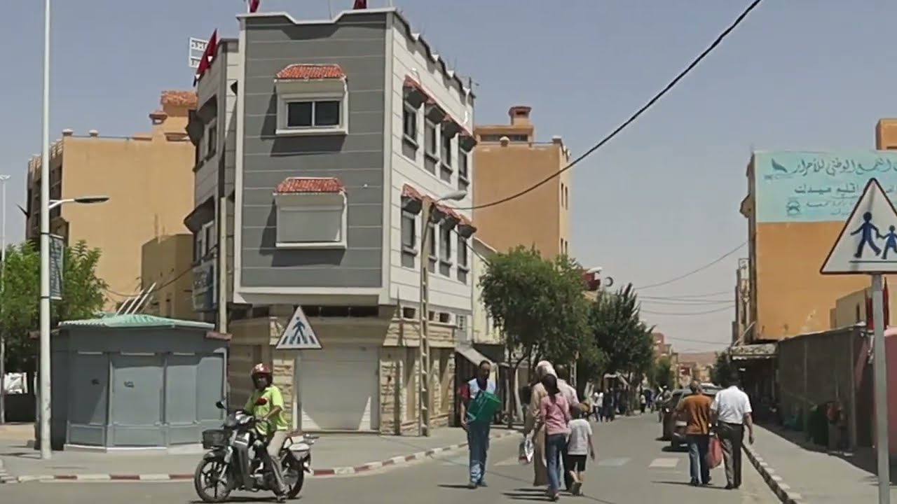 vlog 2 جولة في وسط مدينة ميدلت المغربية السوق الشعبي