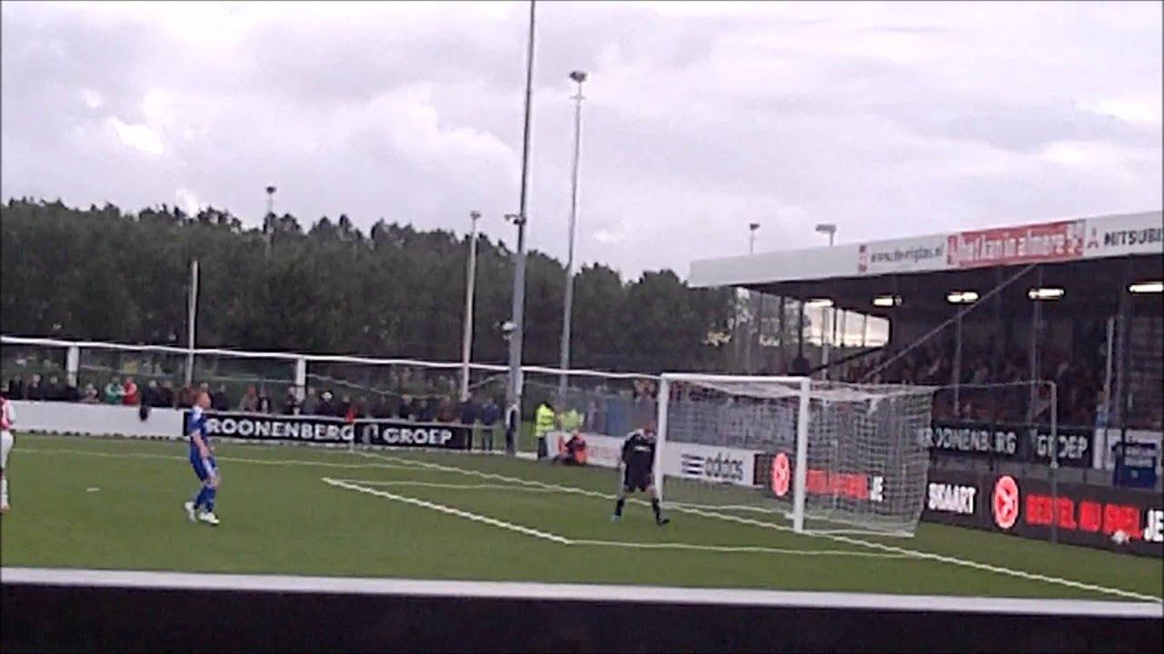 almere city-Ajax - YouTube