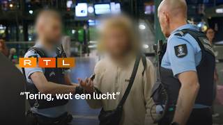 Reiziger Onder Invloed Van Zombie-Drug Flakka Marechaussee Grijpt In Schiphol Airport