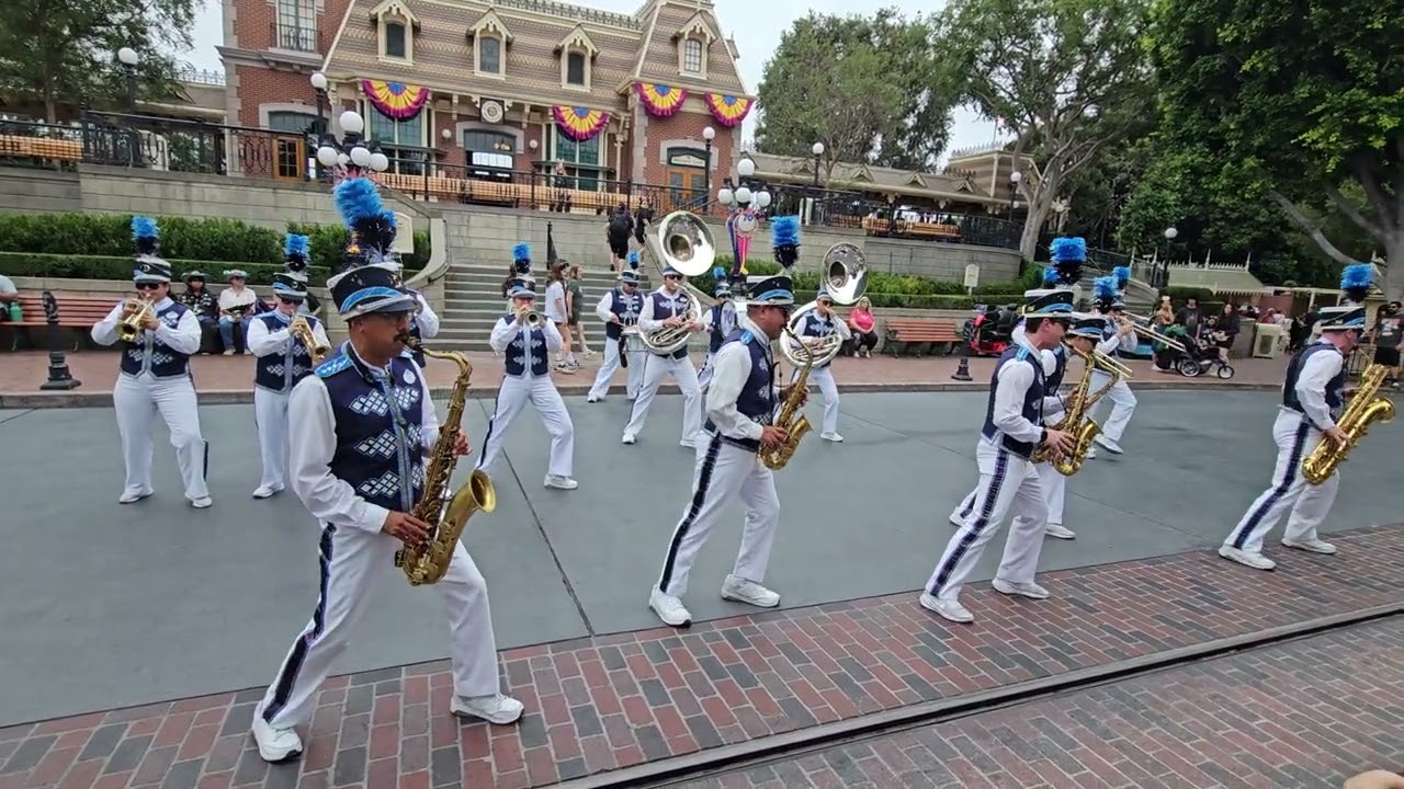 Disneyland Band at Main Street U.S.A 