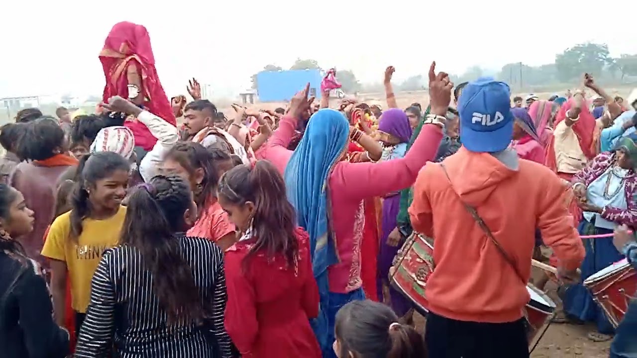 आदिवासी धमाका शादी धुआंधार बिस्टान👈 केशिया पर डांस आदिवासी सुपर धमाका💃💃
