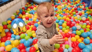 Tufan Bebek Oyun Parkında Top Havuzunu Hiç Sevmedi Ağladı Fun Kids Video