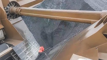 Barge is unloading 3300 tons of crushed coal - a relaxing flow - Work vlog on the barge