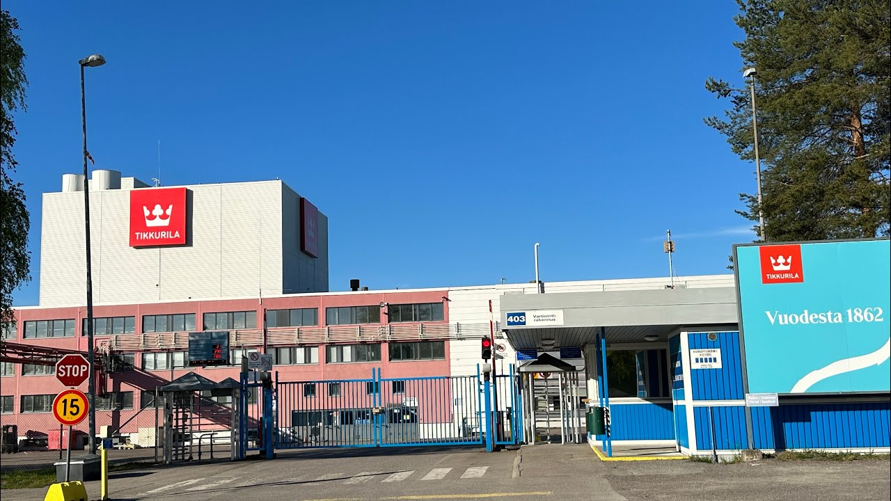 Завод Tikkurila. Из маслобойни – огромный лакокрасочный завод. ￼