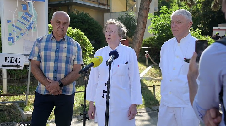 Voda iz puknute cijevi poplavila dvorište bolnice u Rockefellerovoj ulici