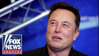 Elon Musk joins Twitter in mocking Alyssa Milano's latest political stunt