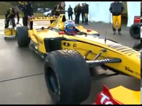 Putin & Machines: Vladimir Putin test drives a Formula One Race Car