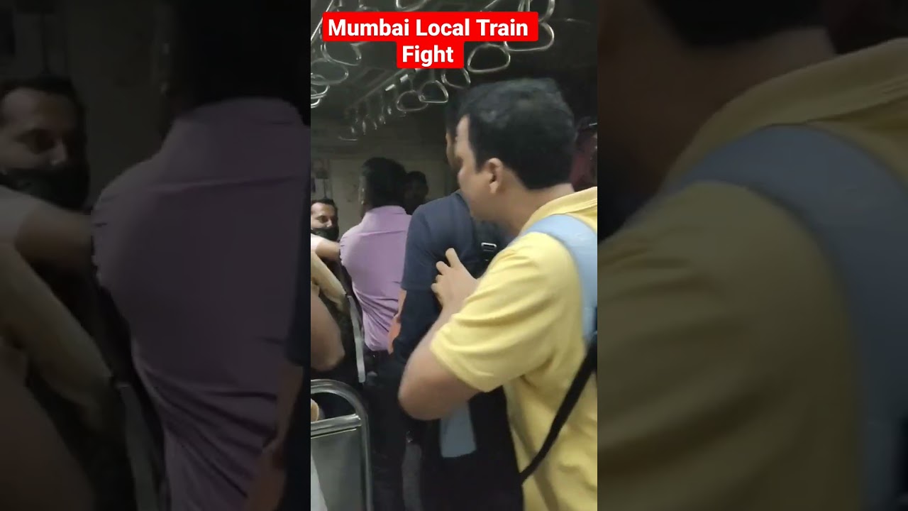 Mumbai local train fight
