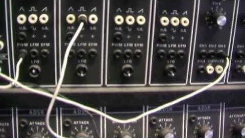 MARK JENKINS on THE GADGET SHOW with "El Monstruo" custom modular synthesizer