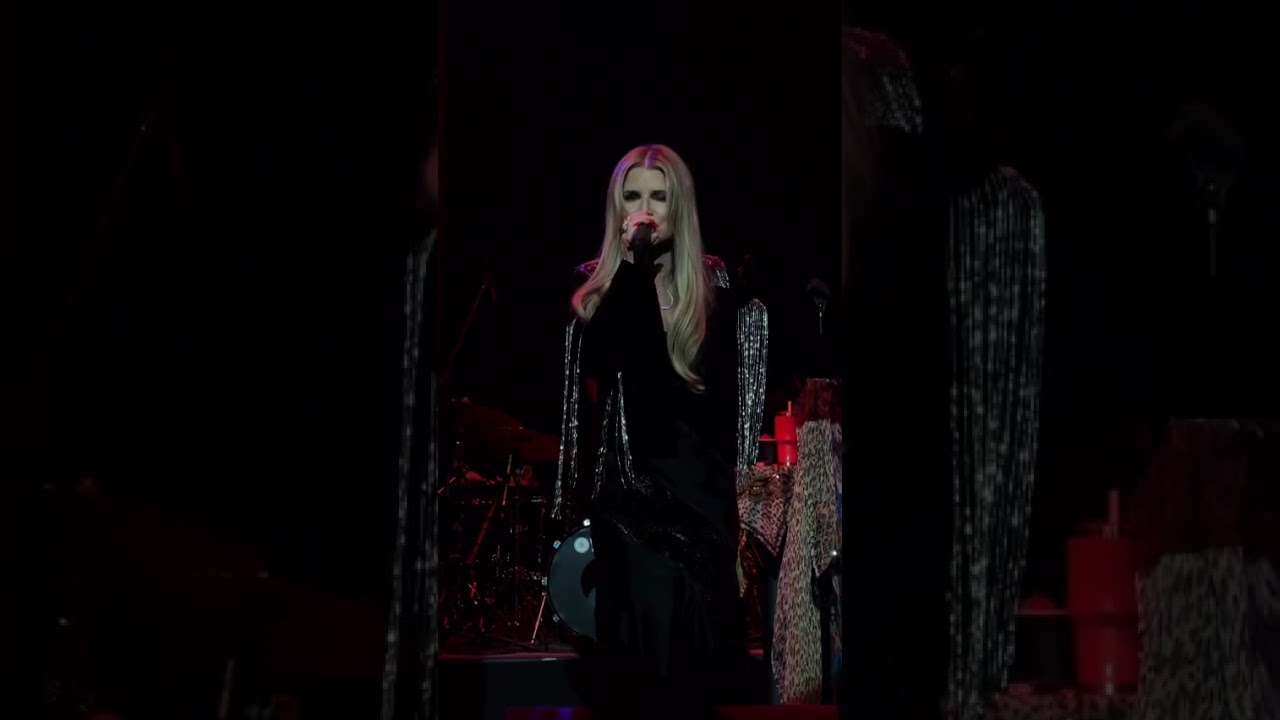 Jessica Simpson I Wanna Love You Forever / Take My Breath Away Live Genesee Theatre 2025