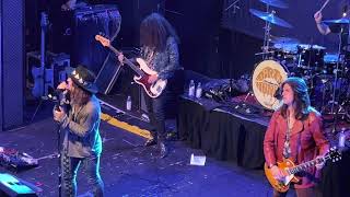 Dirty Honey - Down the Road 9/28/22 Joliet IL (4K & MV88)