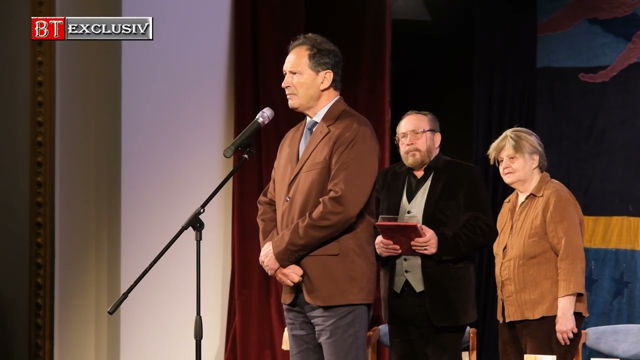 Nichita Danilov este Laureatul Premiul​ui Naţional de Poezie „Mihai Eminescu”  Opera Omnia