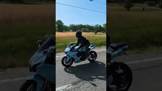 He just be in his own world sometimes #360 #dothingsyoudontwanttodo #bikelife