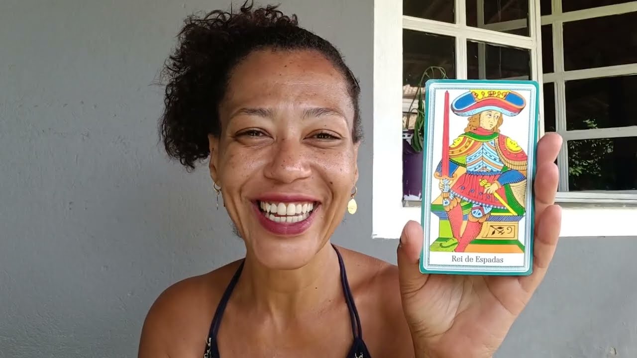 PEIXES ❤️ Você está lidando com uma pessoa imatura - Mas vejo sucesso no financeiro 