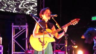 Natalia Lafourcade - Hasta La Raíz (En vivo, Bogotá 2015)