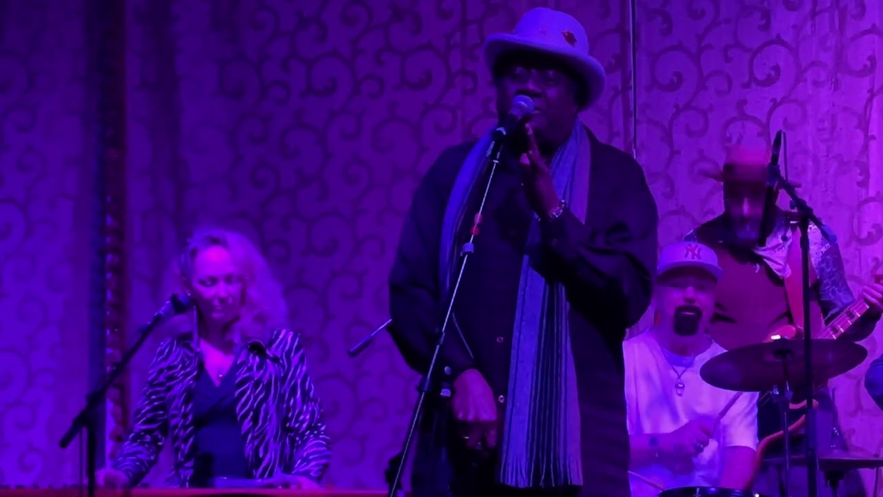 Lenjes Robinson's last Party   EB Davis Superband Part 2 of 6