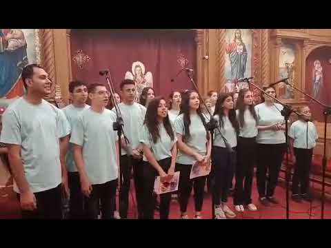 متغربه نفسي وحزينه كورال ثيؤطوكوس
