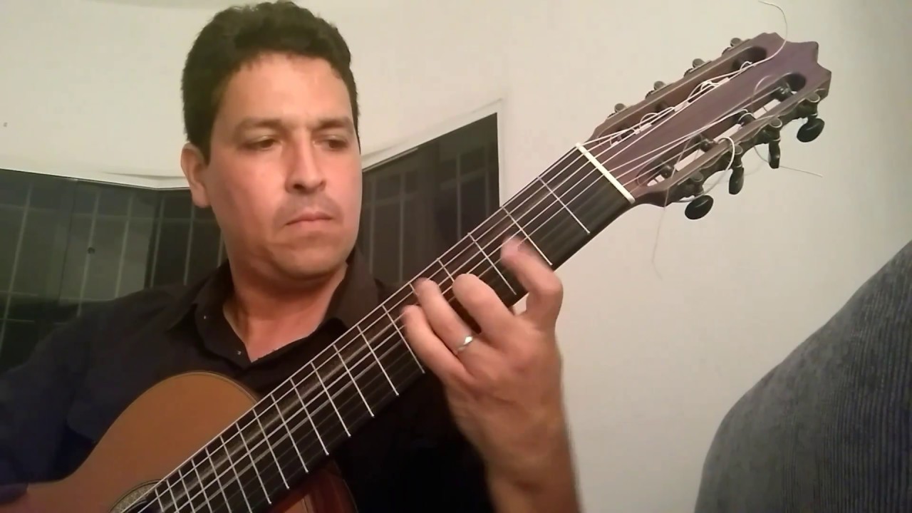 JOSE LUIS LARA PLAYS SEIS POR DERECHO BY ANTONIO LAURO