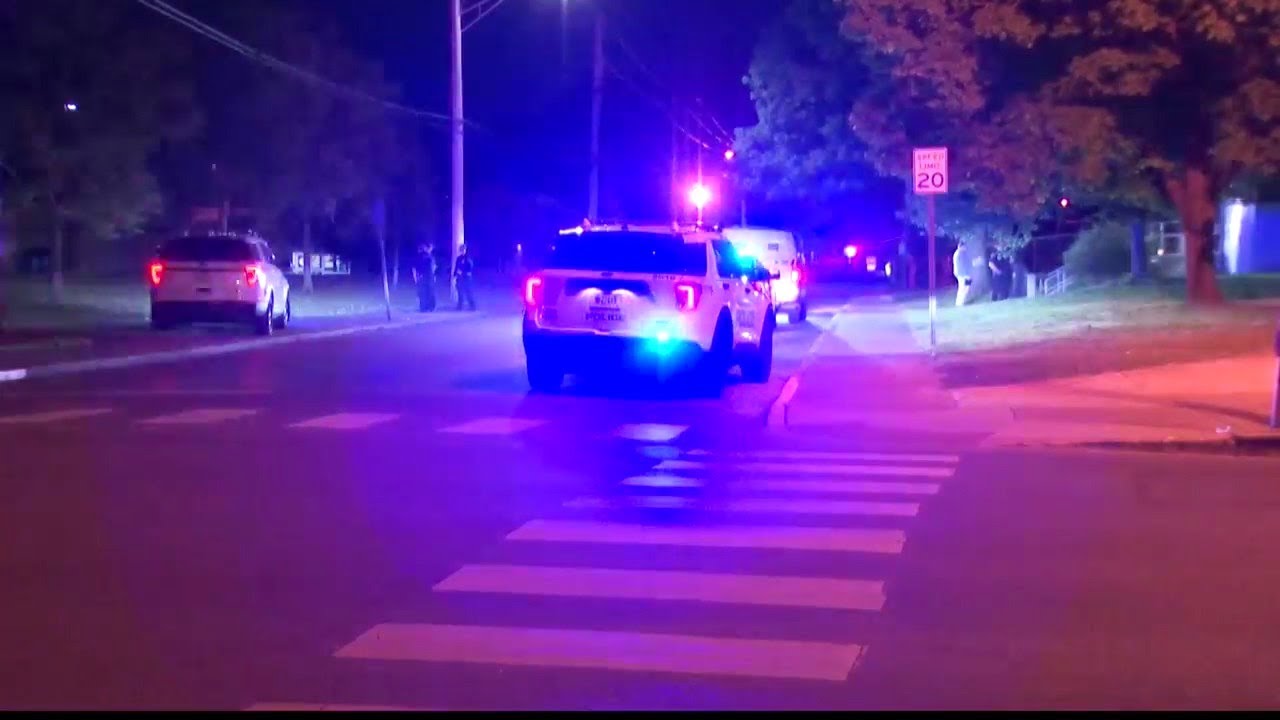 Evansville Police investigate early morning shooting - YouTube