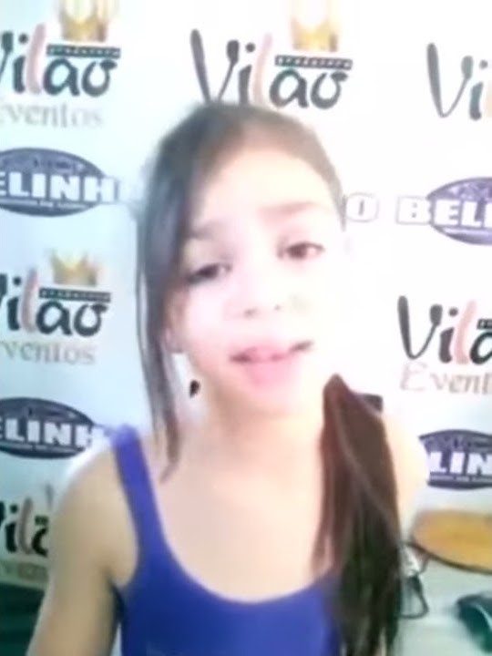 Mc melody cantando Happy birthday to you