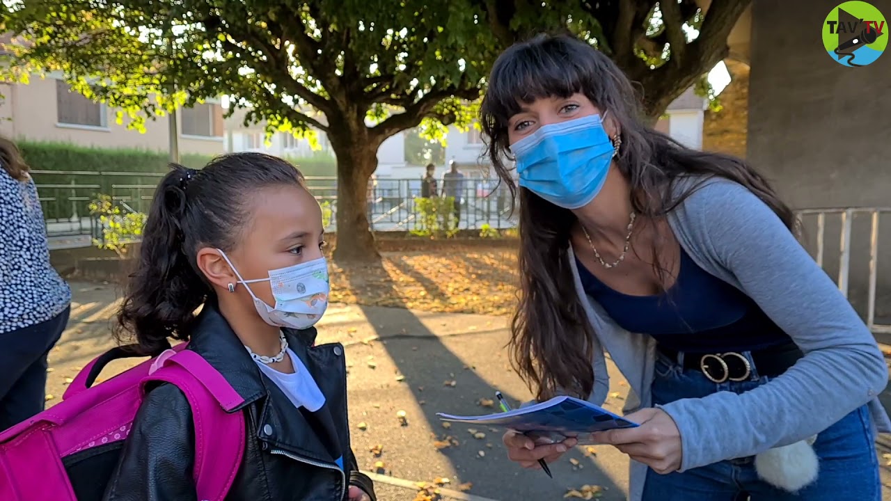 SUR LE CHEMIN DE L'ÉCOLE