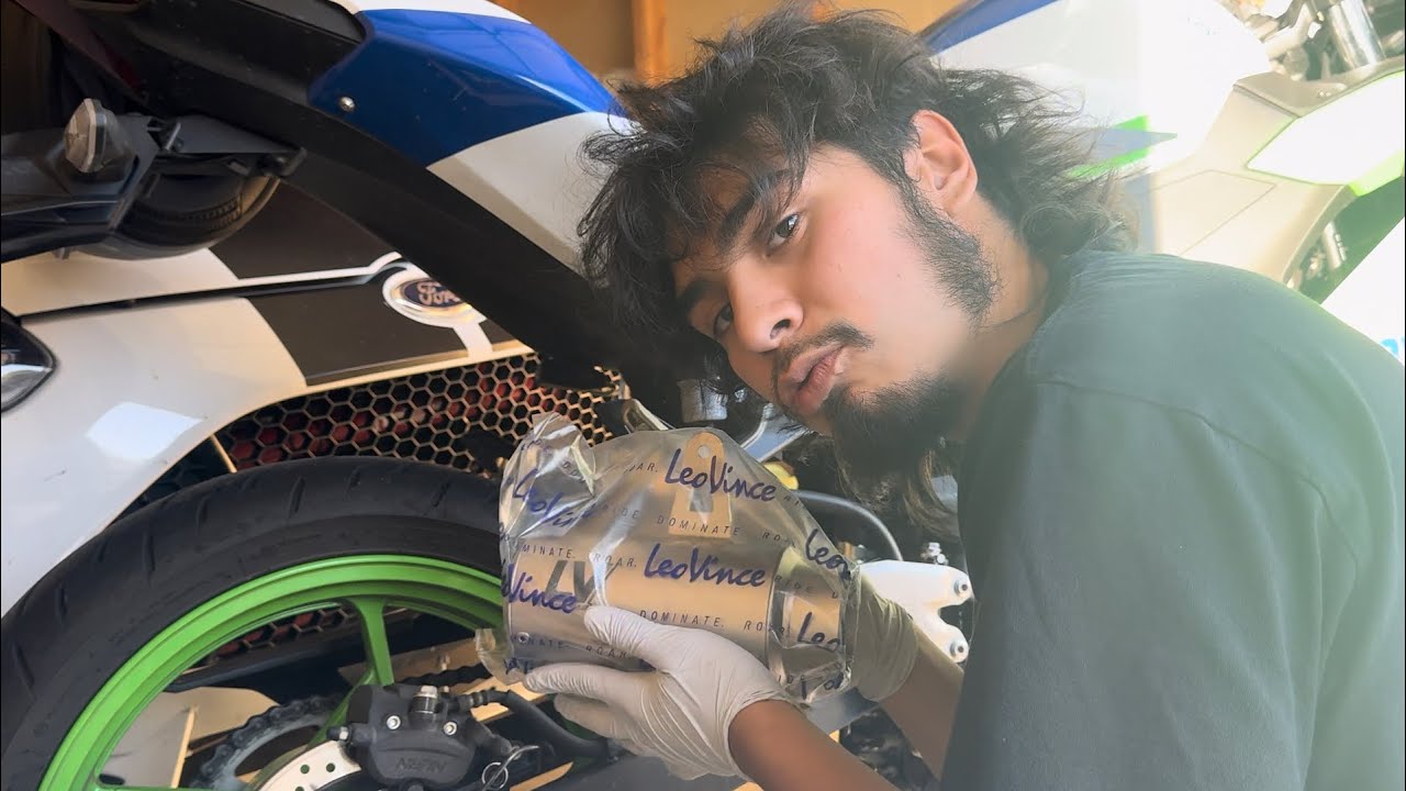 Installing new exhaust for ninja 500  ¡Leovince!￼