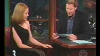 Mena Suvari - [Aug-2001] - interview (part 2)