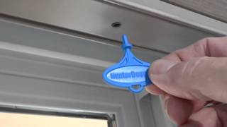 How to Adjust Hunter Douglas Cellular Shades for Level