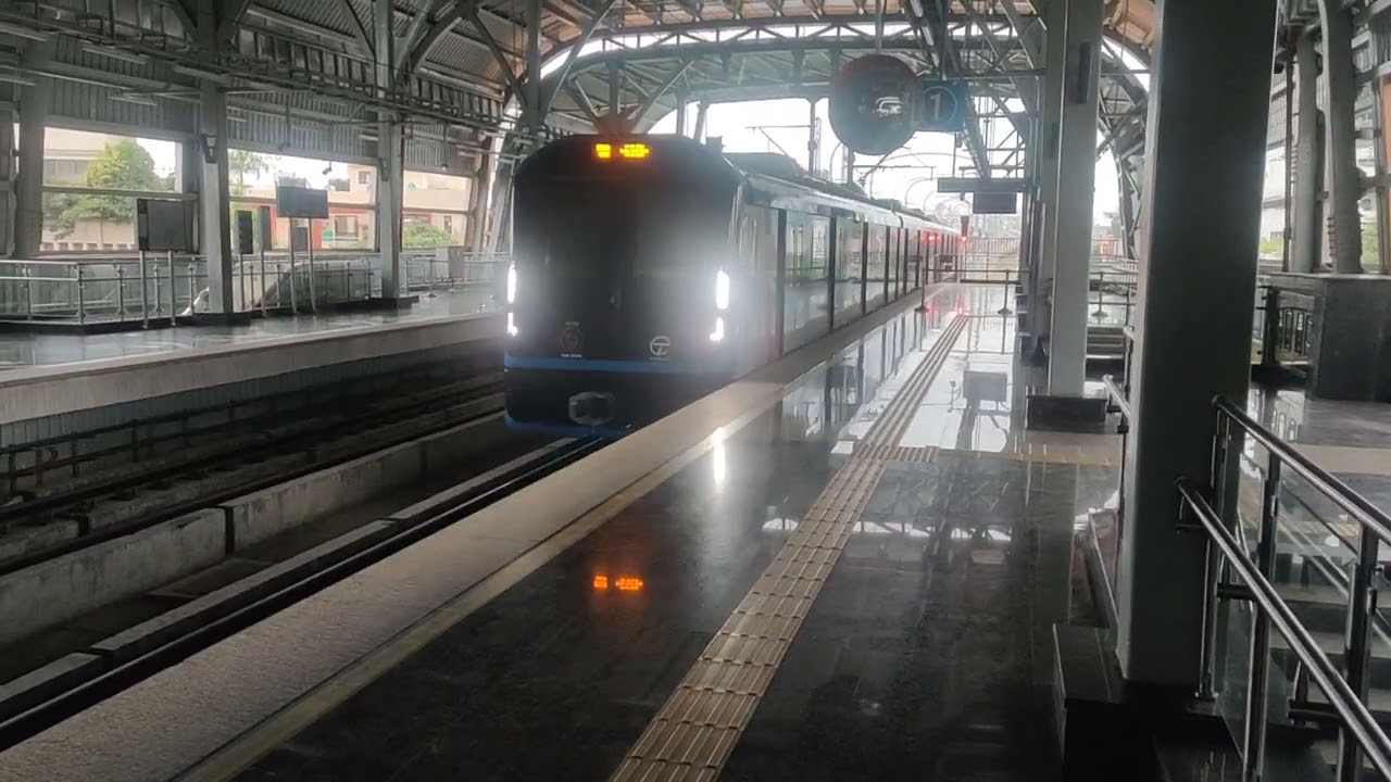 Pune Metro View from Vanaz Kothrud to Ruby Hall Clinic